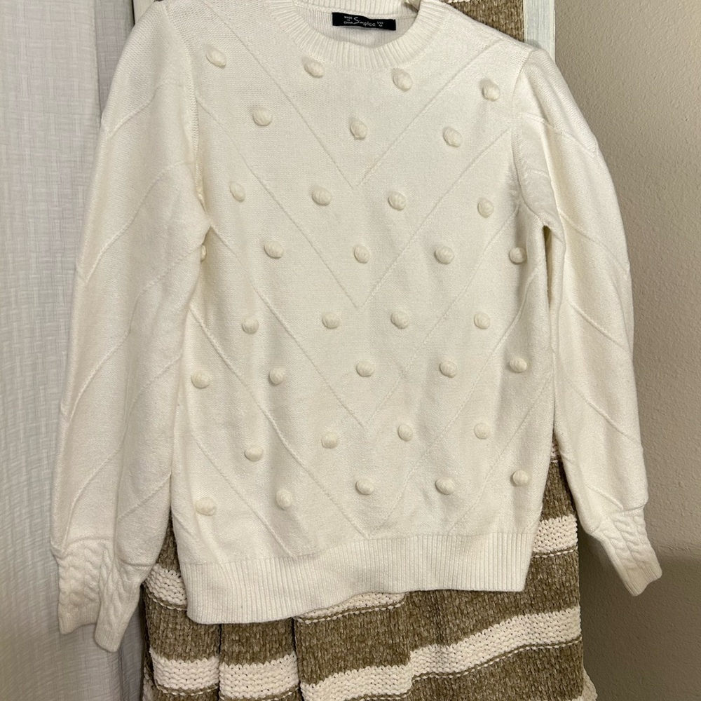 Simplee Women's White Sweater with Textured Design